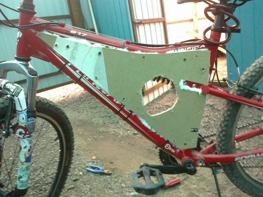 Антистатик на велосипед. Велосипед bulls. Велосипед altair mtb ht 26. Bike 34. Городской велосипед crossride new age 26.