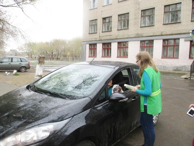 Квартира бажова копейск. Бажова Копейск. Бажова Копейске такси. Авария на Бажова Копейск.