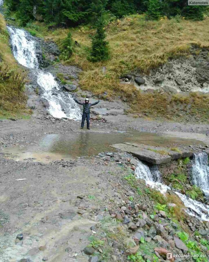 Водопад Годердзи Грузия. Глубокий ручей. Перевал Годердзи. Хуло Грузия достопримечательности.