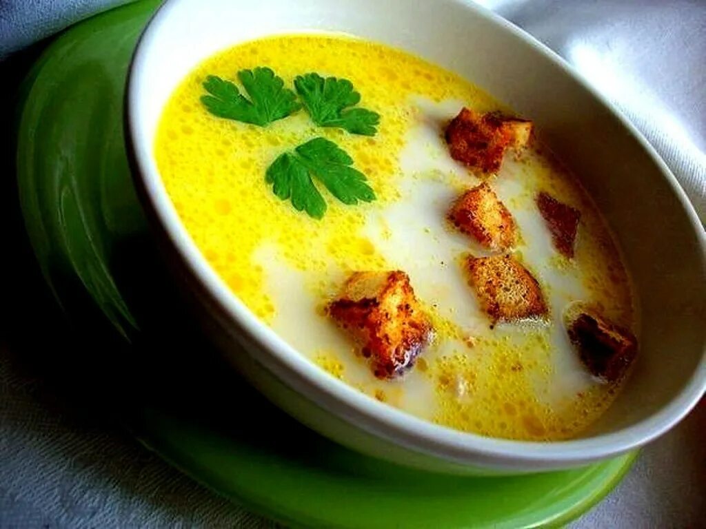 Картофель пюре с плавленным сыром. Сырный суп из плавленных сырков. сырок плавленный для супа. сырный суп с плавленным сырком. суп с плавленным сыром.