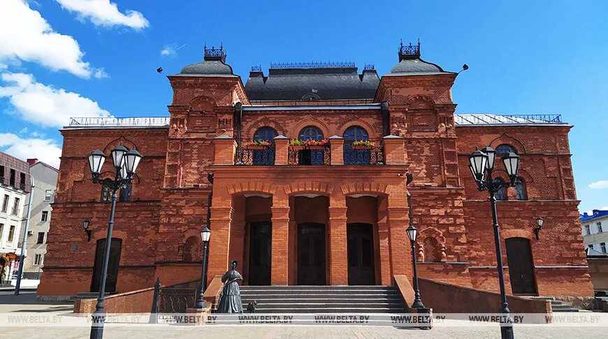 Могилевский драмтеатр. Фото драмтеатра в могилёве беларусь. открытие сезона в красноярском драмтеатре. могилёвский драматический театр спекаткль без пудры фото.