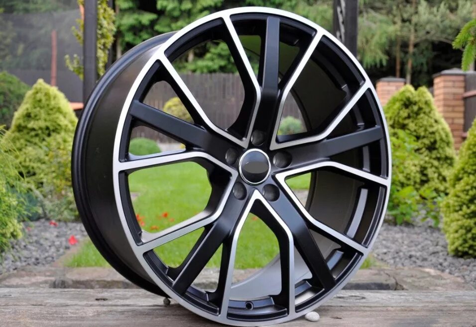 Диски inforged r20 5x112. Vossen hf2 gloss black. Литые диски honda r17. Литые диски 19. Диски audi r18 5x112.