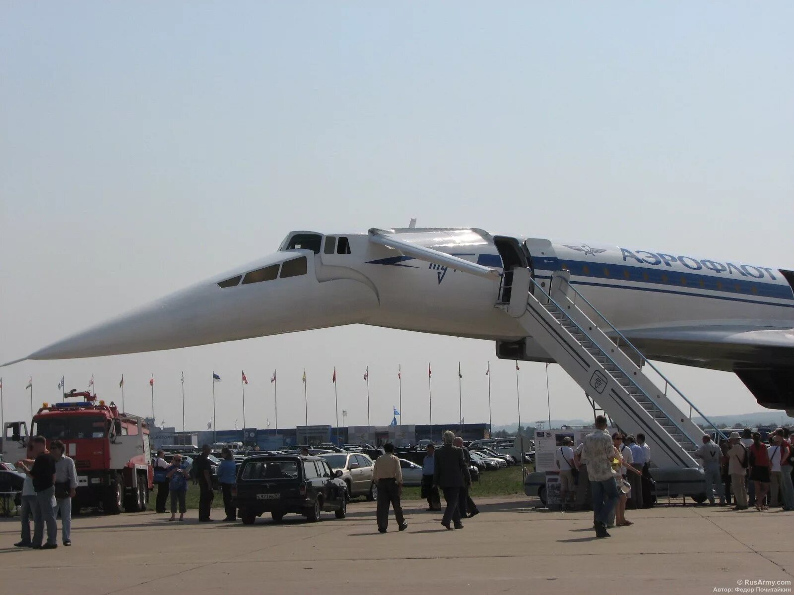 Ту 144 пассажирский самолет скорость. Ту-144 сверхзвуковой самолёт. Пассажирский сверхзвуковой ту-144. Ту сверхзвуковой пассажирский самолёт ту-144. Пассажирский сверхзвуковой авиалайнер – ту-144.