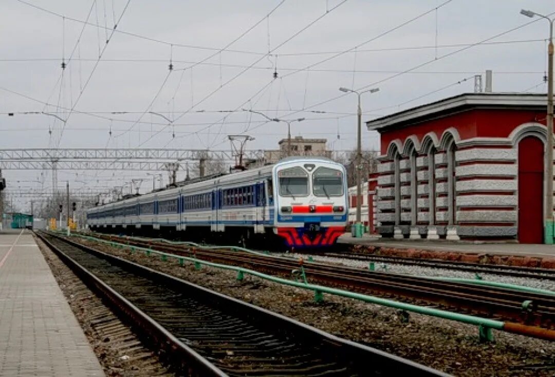 Ласточка курск. Москва курская область поезд. Жд вокзал курск. Москва курская область поезд. Москва курская область поезд.
