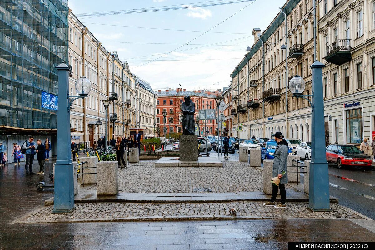 Как выглядит Питер сейчас. Каким был Петербург. Как выглядит Питер когда пасмурно. Единственный трамвай в Питере. Риа петербург