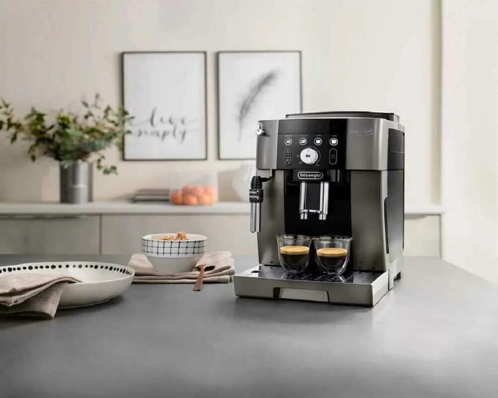 Кофемашина с капучинатором какую выбрать. Delonghi ECAM250.31. Кофемашина Delonghi ECAM250.31.SB. Кофемашина Delonghi ECAM 250.31. Кофемашина Delonghi magnifica s.