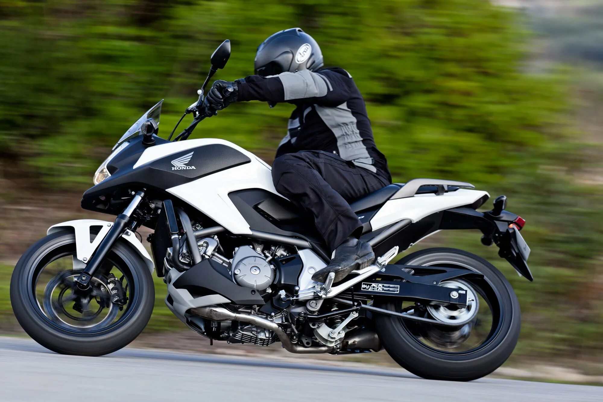 Байка 2012. Honda nc700x. honda nc700x 2012. мотоцикл хонда nc700x. honda ns 700.