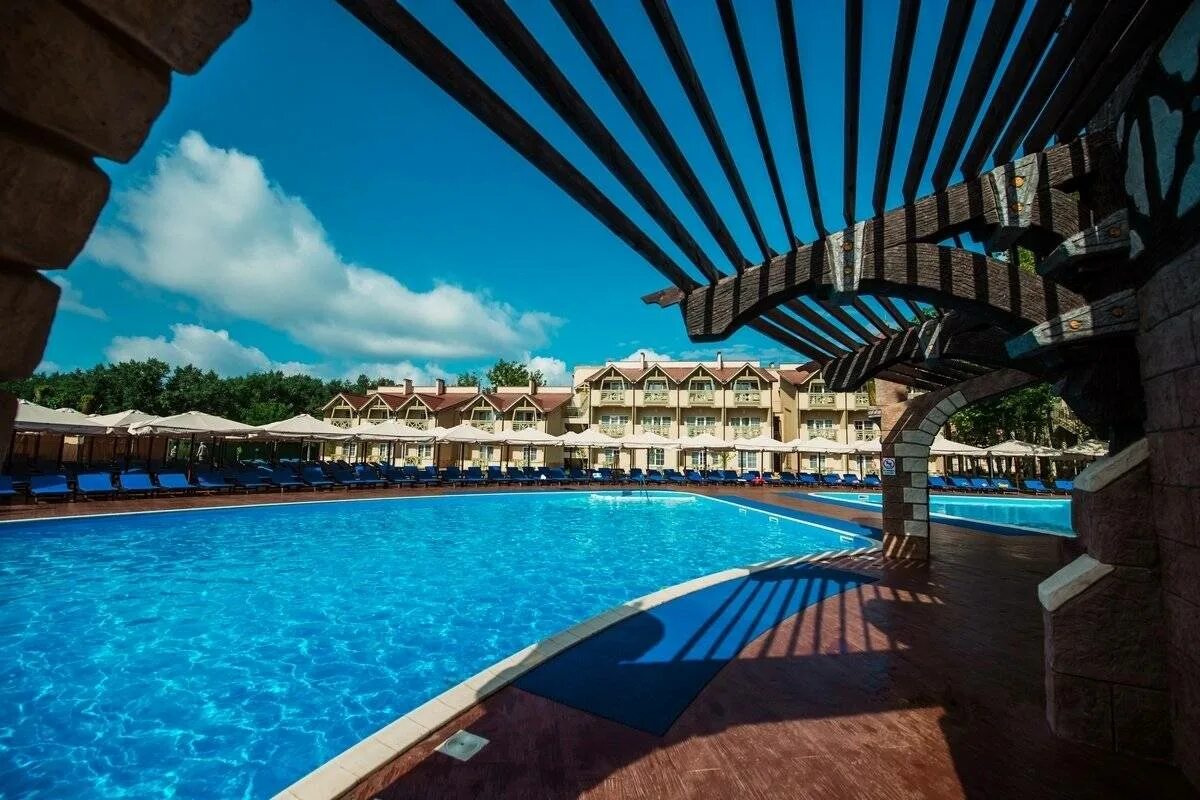 Отели анапы 4 звезды все включено. Отель Alean Family Resort & Spa Doville 5. Отель Довиль Анапа. Анапа отель Alean Doville. Анапа Алеан Family Resort 5.