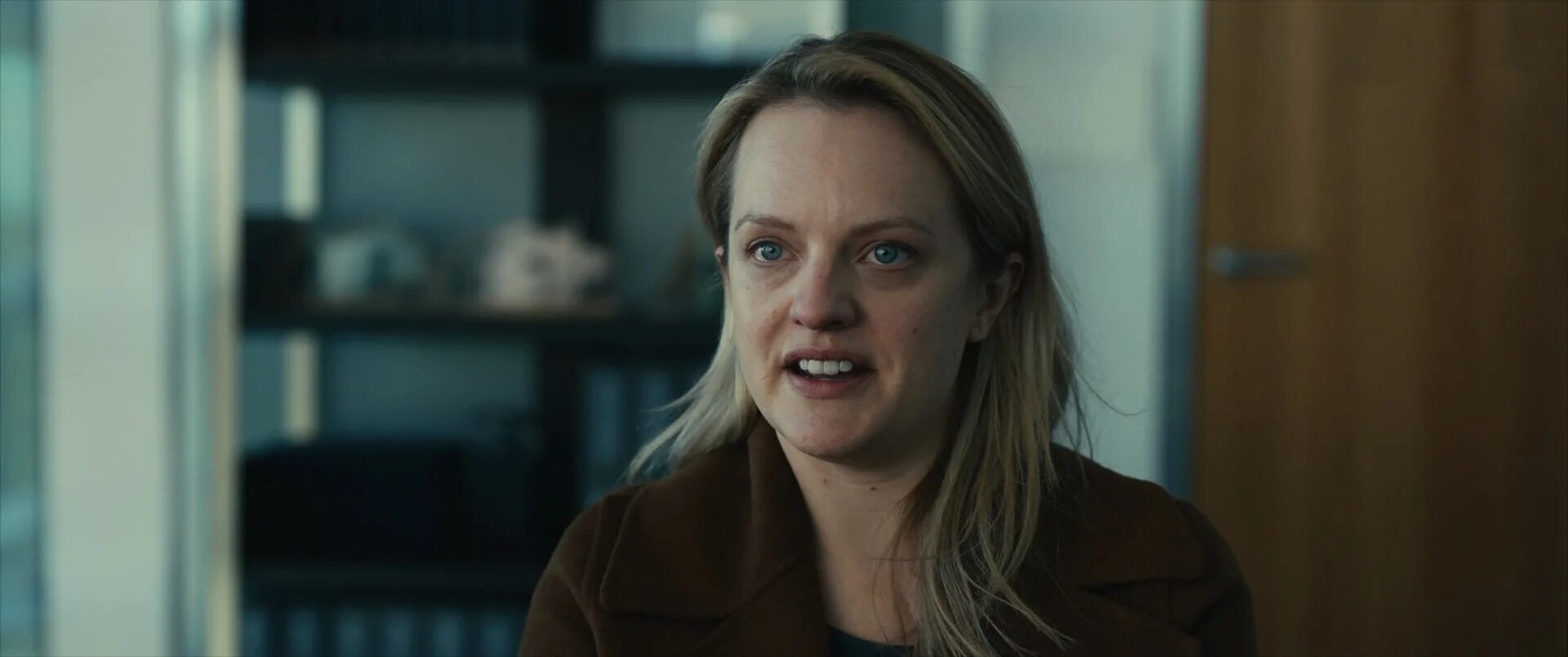 Человек невидимка 2020. Человек невидимка 2020. Человек невидимка снова в городе. Невидимка фильм 2019. Chelovek nevidimka фильм.