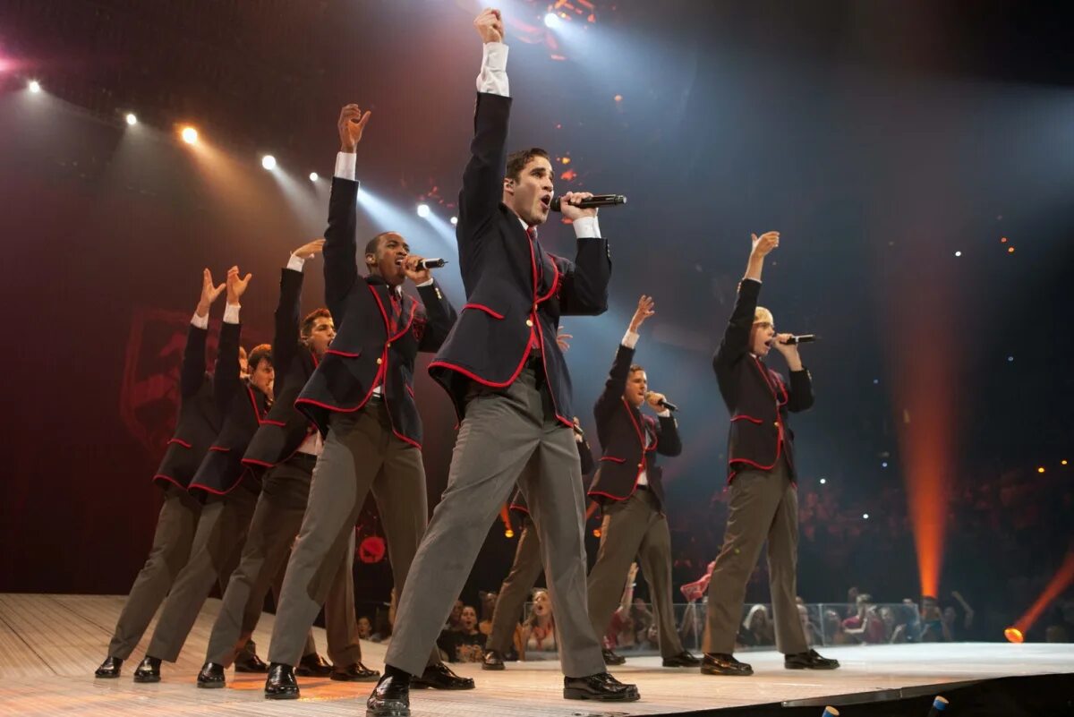Glee 3d живой концерт.