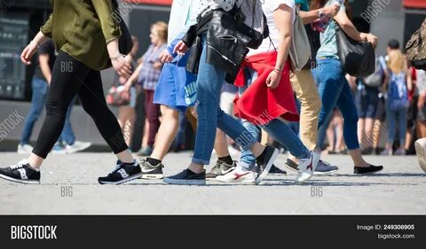 M walk
