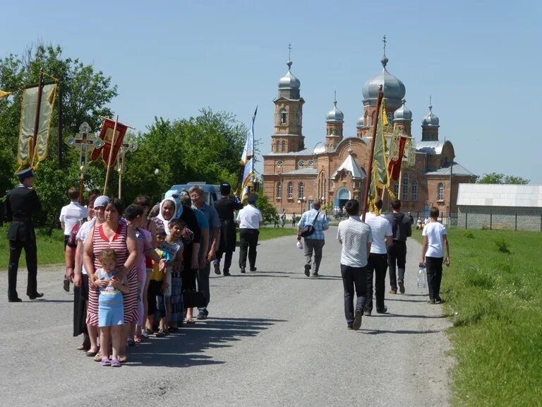 Погода моздокском районе с кизляр. Станица Черноярская. Кизляр Моздокский район. Терский село Моздокский район. Село Кизляр Моздокского района.