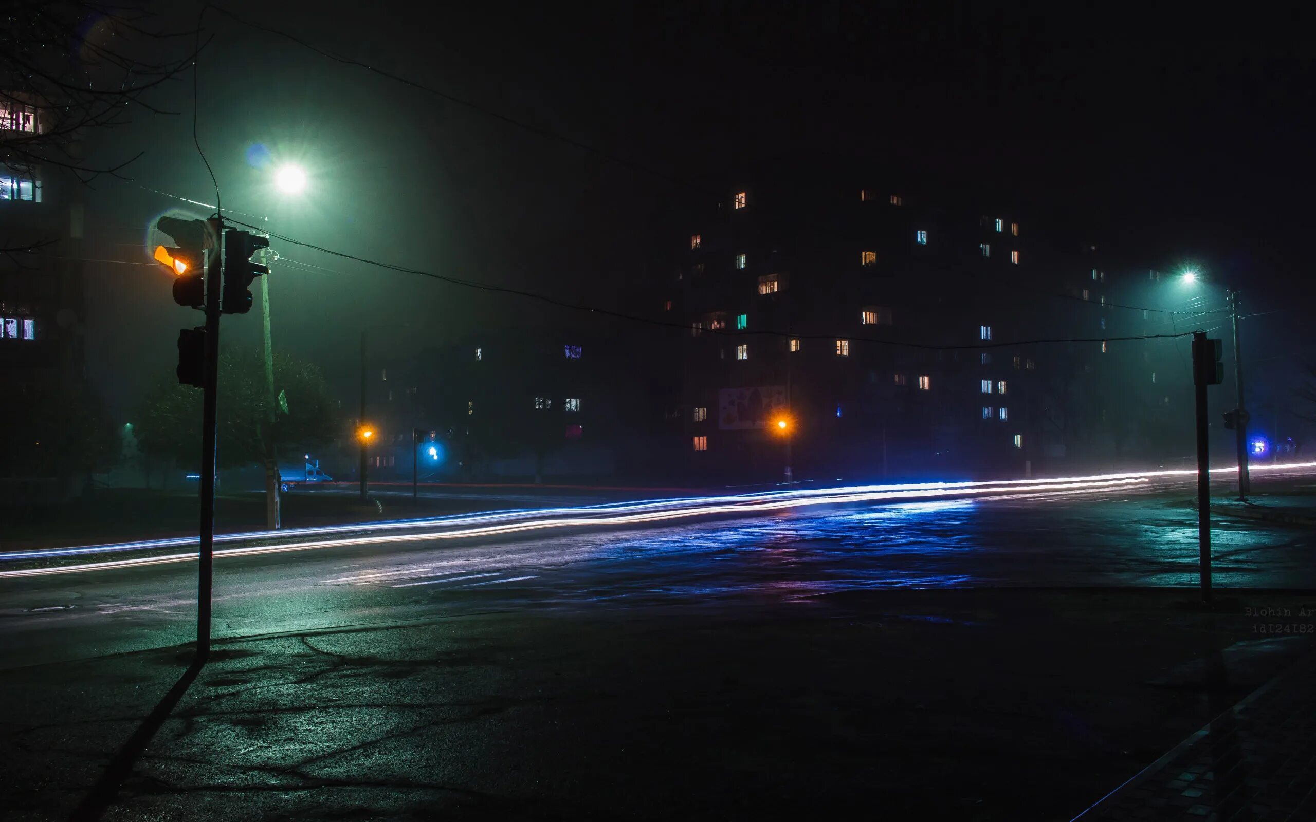 Город в огне. Что со светом в городе. Ночная дорога с зеленым светом фото. Что со светом в городе. Что со светом в городе.