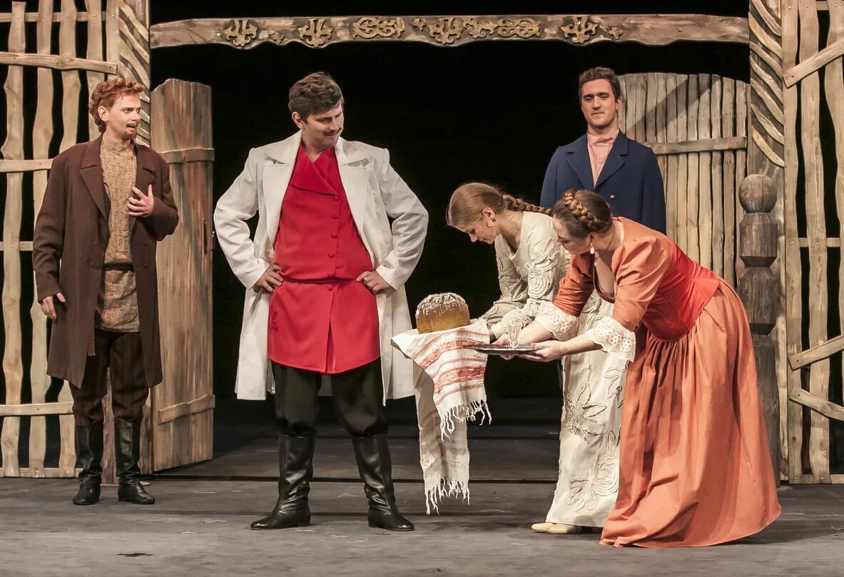 На бойком месте. На бойком месте. Театр козьма захарьич минин, сухорук. На бойком месте 1986. На бойком месте.