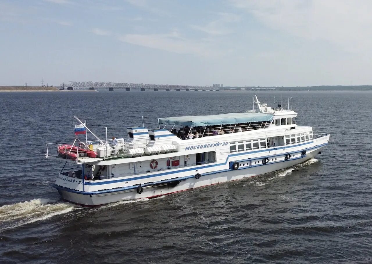 Речной порт прогулочные рейсы