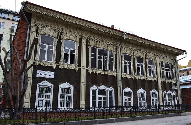 Новосибирск. Новосибирск дом купца истомина. Кто жил в новосибирске. Население г новосибирск. Новосибирск число жителей.