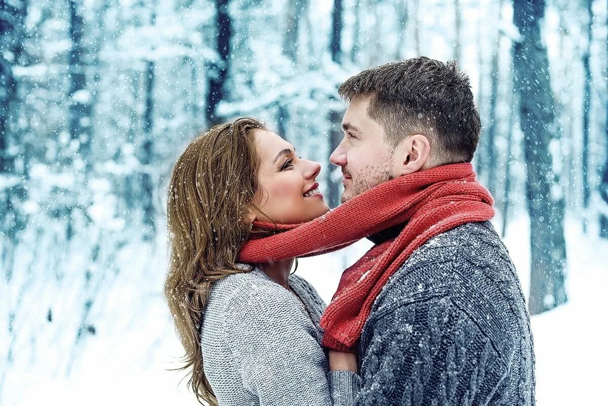 Дуэты снег. Пара зимой. Влюбленные зима. Фотосессия пары. Романтика зимой.