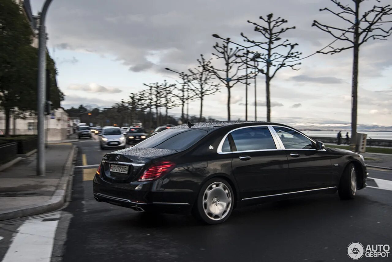 Mercedes-Benz x222 s600 Maybach. Мерседес s222 Maybach. Мерседес Майбах 600. Мерседес 222 Майбах.