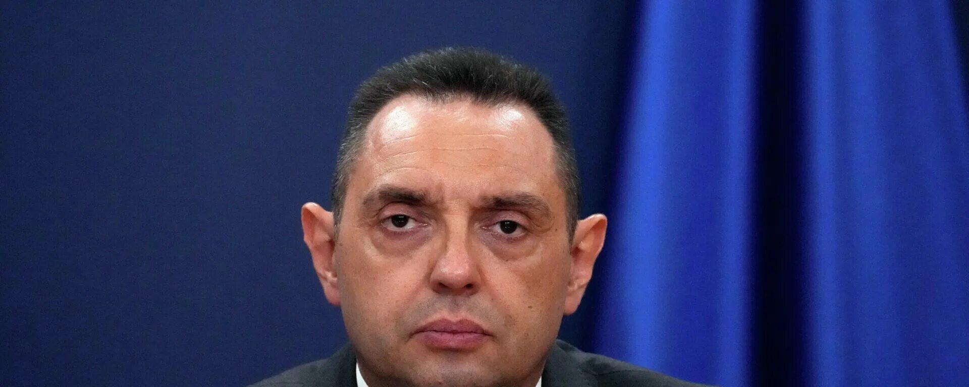 Премьер сербии вулин. Премьер сербии вулин. Глава мид сербии вулин. Премьер сербии ана брнабич. Глава мид сербии вулин.