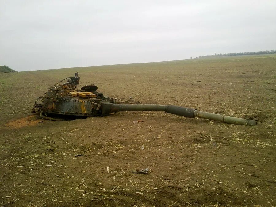 Разрывали танками