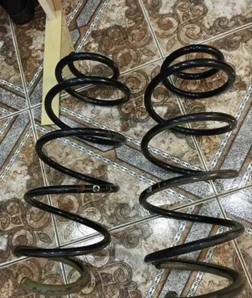 Пружина шруса ситроен пежо. Пружина ситроен с3. Пружина ситроен пиканто. Пружина передняя ситроен с4. Пружина ситроен с3.