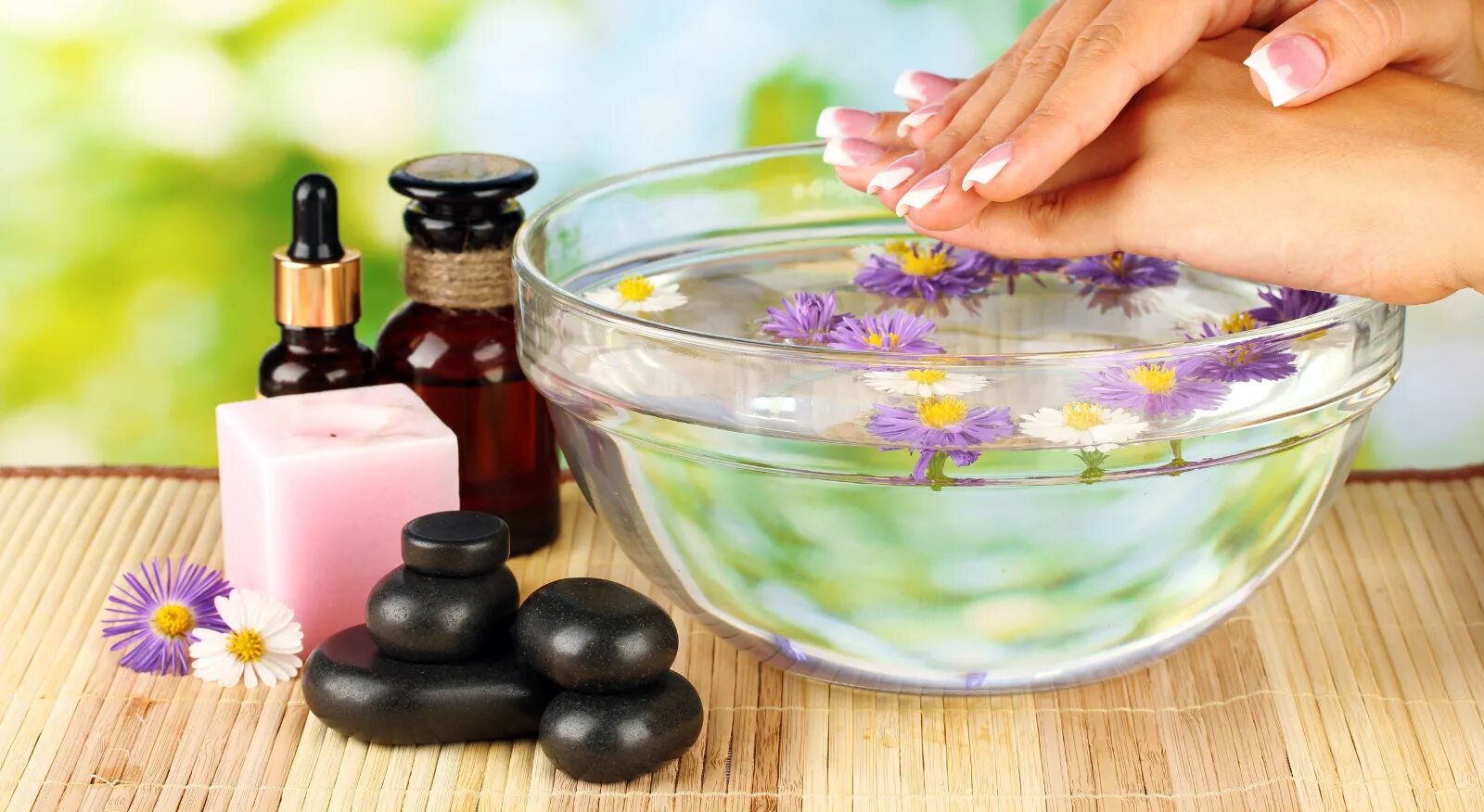 Ванночки для отращивания ногтей. Крепкие ногти. Ванночка для ногтей. Ванночка для ногтей. Парафинотерапия для рук.