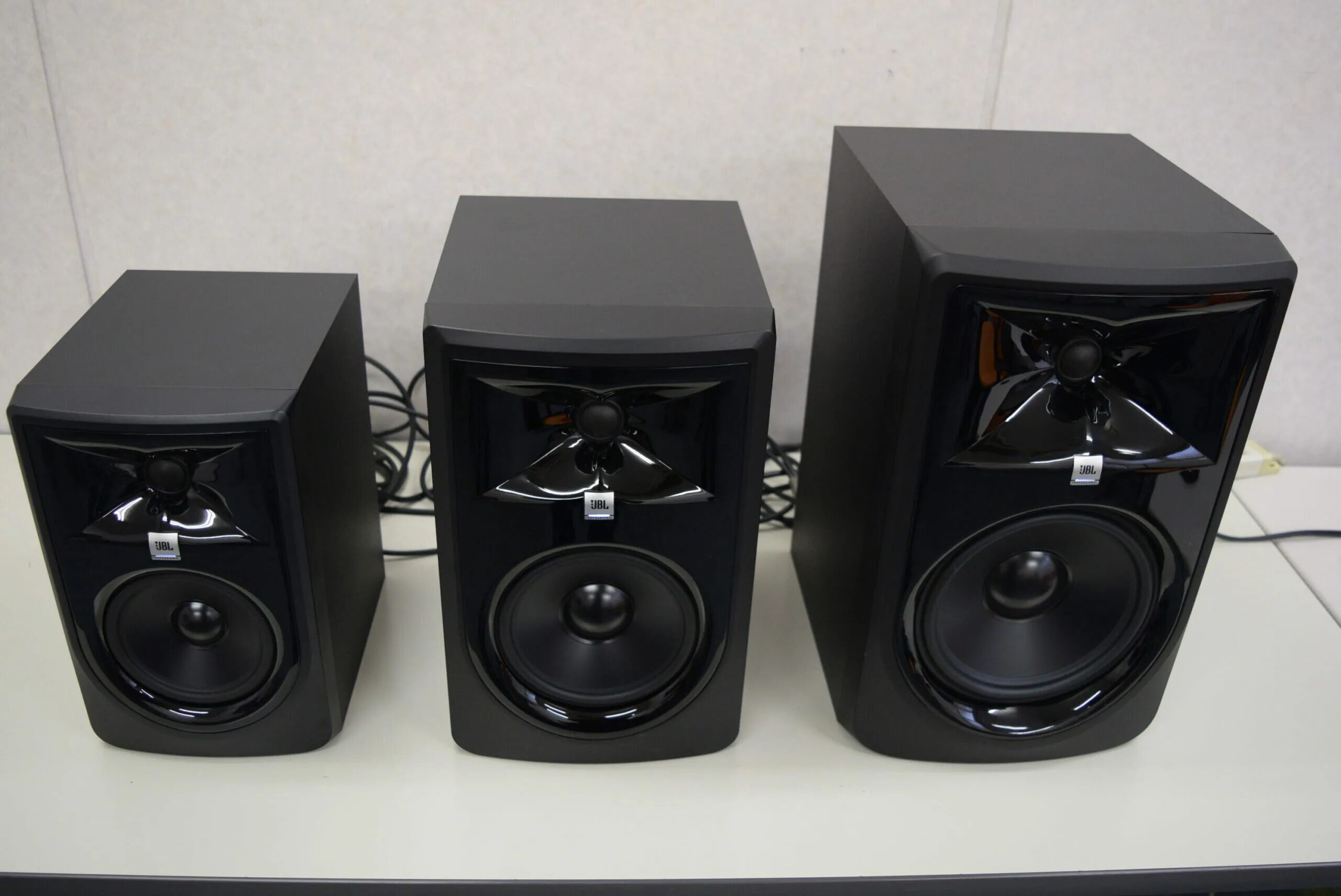 Jbl 305 mk2. JBL 305p MKII. JBL lsr305. JBL 308 mk2. JBL lsr305 mk1.