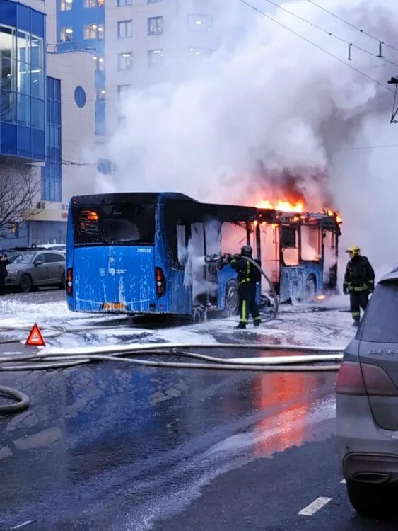 Сгорел электробус