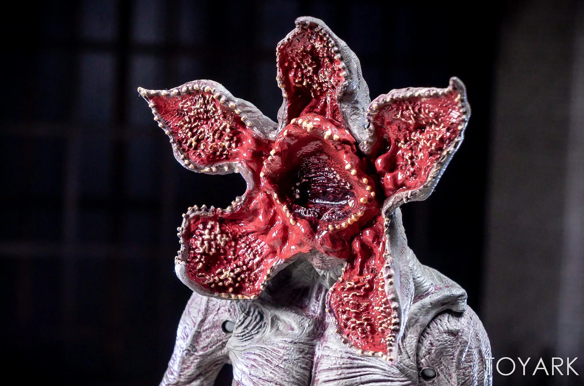 сериал очень странные дела 2022. Demogorgon очень странные дела. очень странные работы. очень странные работы. майк уиллер 2021.