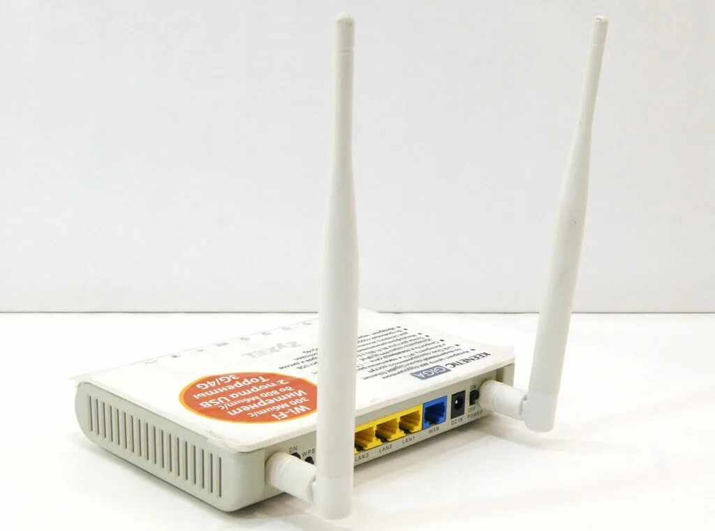 Wi-fi роутер keenetic ultra (kn-1810). Keenetic giga kn-1011. Роутер keenetic giga (kn-1011). Keenetic kn-1011. Kn-1010.