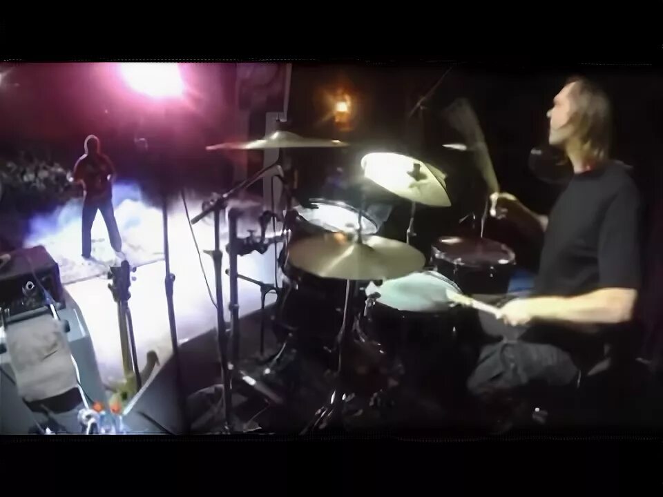 Черный кофе падающий лист слушать. Падающий лист черный кофе. Черный кофе листья. Черный кофе падающий лист слушать. Черный кофе.