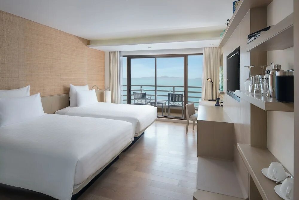 Отель pullman pattaya hotel g 5*. Pullman pattaya aisawan. Pullman pattaya aisawan) 5*. Отель айсаван паттайя фото. Таиланд паттайя пульман.