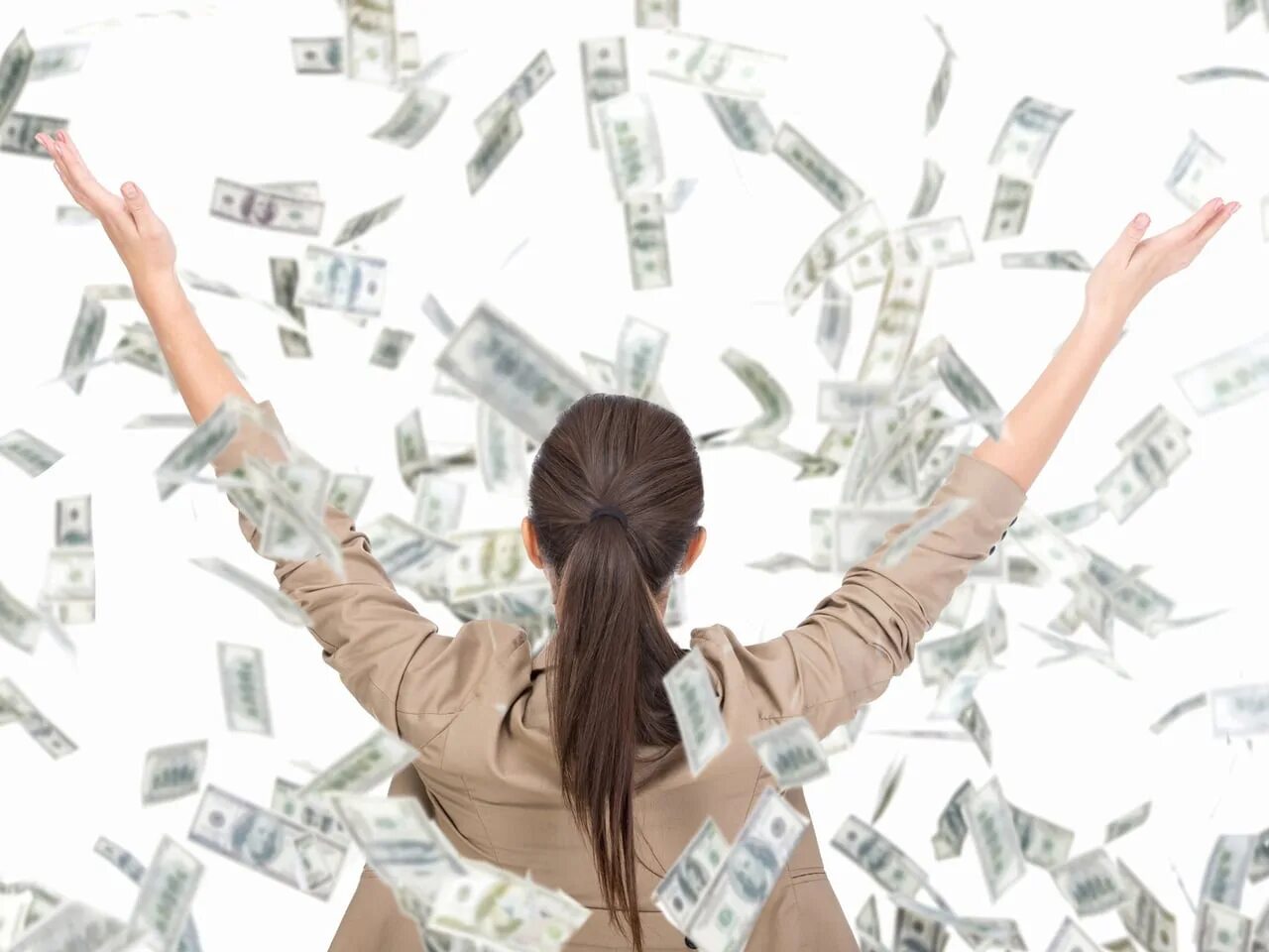 Полет денег. Деньги падают. Бумажный самолетик над городом. Бегство капитала. Деньги с неба.