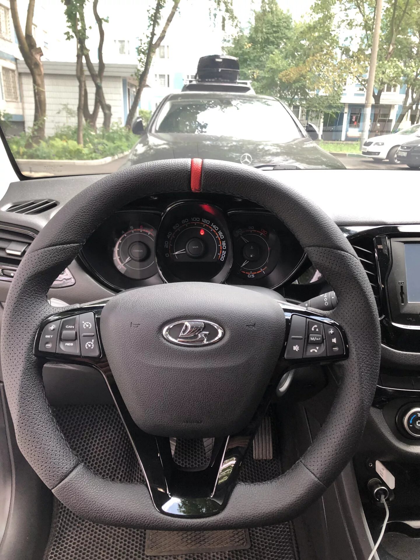 Купить руль на весту тюнинг Руль спорт) Lada Vesta, 1,6 л, 2018 года тюнинг DRIVE2