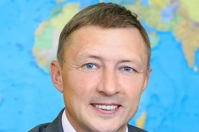 Директор завода свердлова. Рыбин директор завода свердлова.