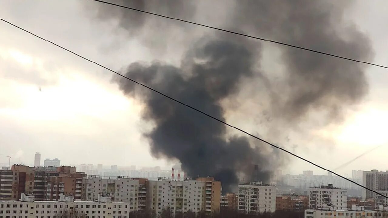 Московский взрыв сегодня. Взрыв в Москве в Тушино в 2003. Пожар в Тушино. Пожар в СЗАО. Пожар в Москве сейчас на Северо западе Москвы.