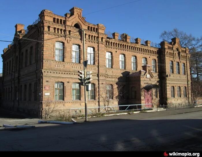 Мельница купца мыркина рыбинск. Улица свободы 21 город ирбит. Мужская гимназия ирбит. Школа 1 город ирбит. Школа 9 ирбит здание.