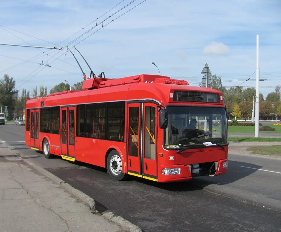 Белкоммунмаш. Белкоммунмаш трамвай. Белорусские троллейбусы белкоммунмаш. Электробус белкоммунмаш. Белорусский бкм электробус.