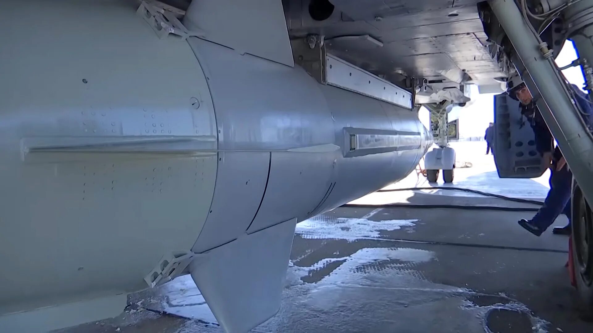 Российский гиперзвуковой авиационный ракетный комплекс х-47м2 кинжал. Миг-31 бм кинжал. Миг-31к комплекса кинжал. Kh-47m2 kinzhal. Авиационный ракетный комплекс кинжал.