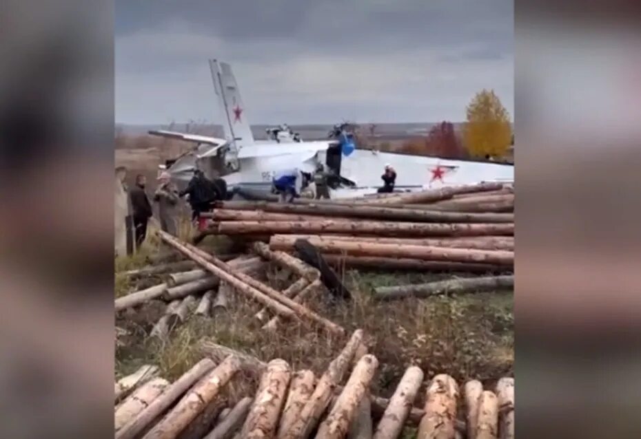 Чей самолет упал сегодня в севастополе