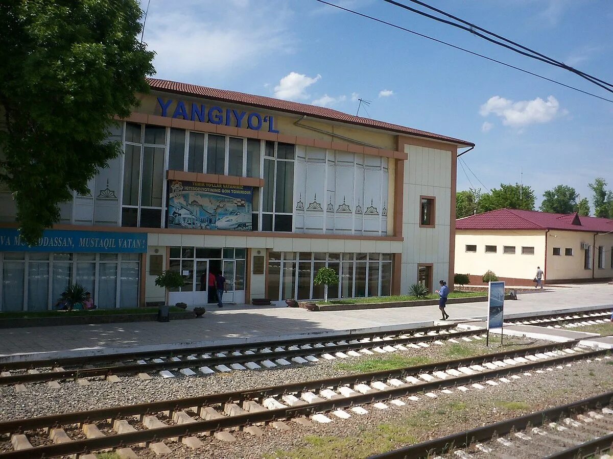 Узбекистан город янгиюль. Нагорная улица в янгиюле. Янгиюль ташкентская. Янгиюль ташкентская. Ташкент янгиюль.