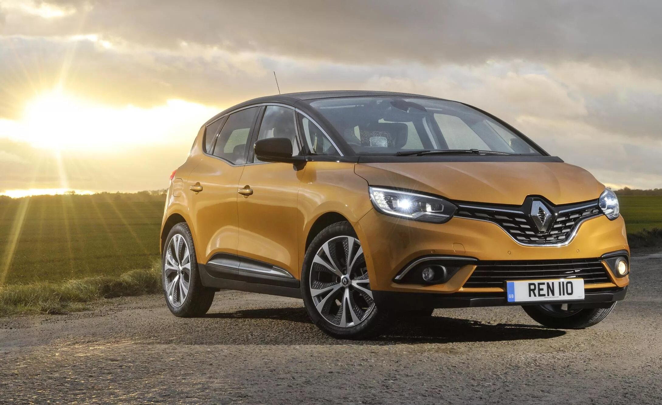 Renault. Renault Scenic 2021. Reno Grand Scenic 2021. Renault Grand Scenic 2021. Renault Scenic 2020.