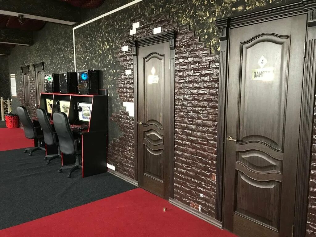 хасавюрт клуб. компьютерный клуб. хасавюрт компьютерный зал. космос хасавюрт компьютерный зал. дворец спорта хасавюрт.