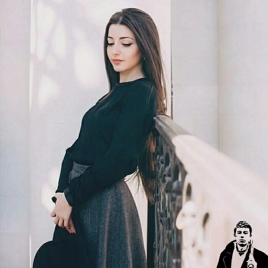 Скромные девушки как называется. Манукян нарине. карина езидка. карина алиева ингушка. скромные кавказские девушки.