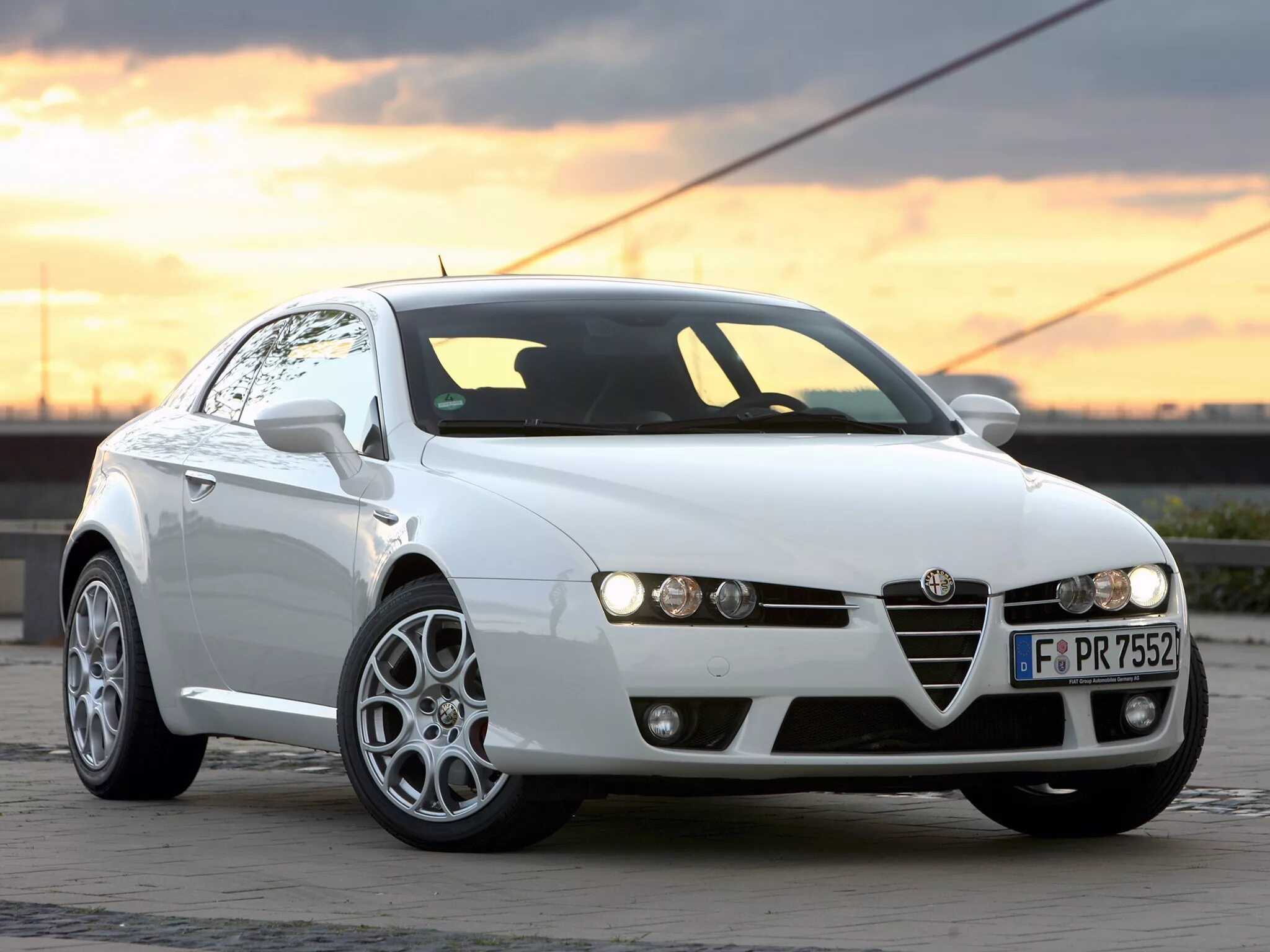 Альф ромео брера. Alfa Romeo Brera. Alfa Romeo Brera 2005. Альфа Ромео Брера 2005. Брера машина Альфа Ромео.