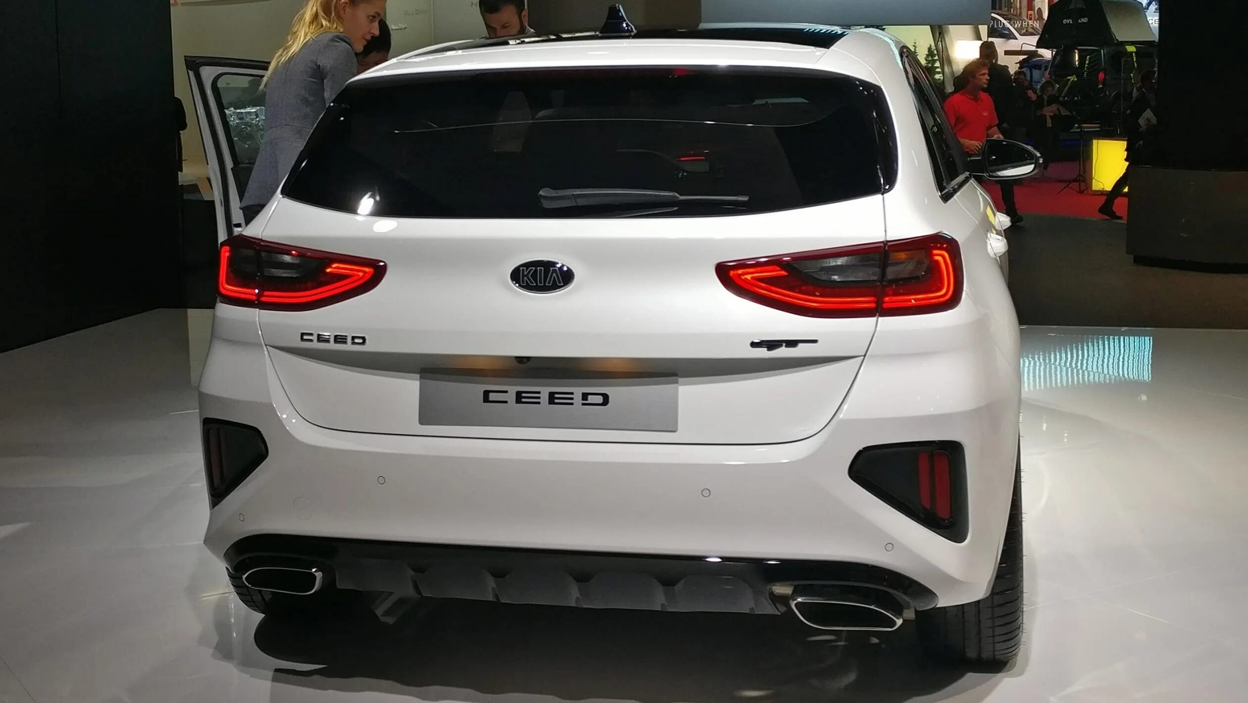 Сид джи. Kia Ceed gt 2018. Kia Ceed 3 gt. Kia Ceed gt 2018 хэтчбек. Kia Ceed 2019 спорт.