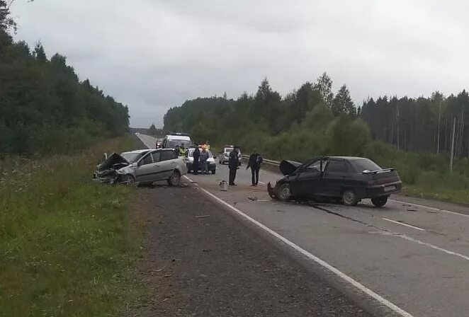 Дтп чайковский сегодня. Шоссе космонавтов чайковский. Дтп чайковский сегодня. Авария в русалевке чайковский район. 35 км автодороги кукуштан чайковский.