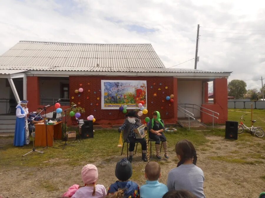 Ворогушино тобольский район. Ворогушино тобольского. Ворогушино тобольского района. Ворогушинская школа тобольского района. Ворогушино тобольский район.