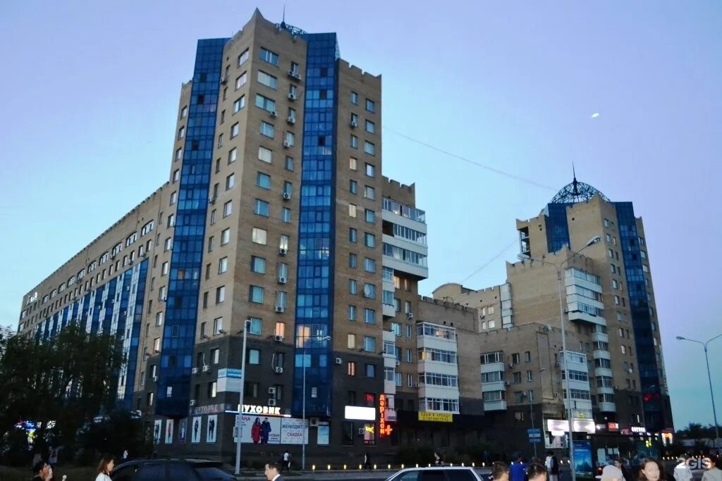 Проспект абая астана. Абая 63 Астана. ЖК Абая Астана. Улица Абая в Астане. Астана проспект Абая.
