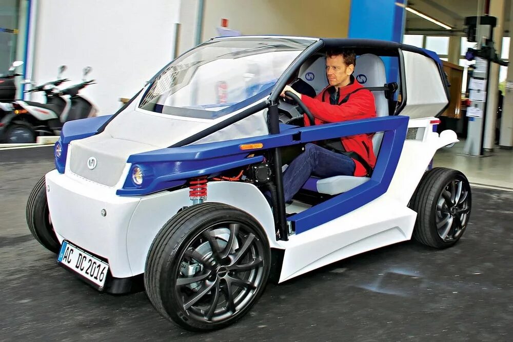 Smart fortwo electric 2014. Экологически чистый автомобиль. Avr. Рено электрический твизи 2021. Good electro car.